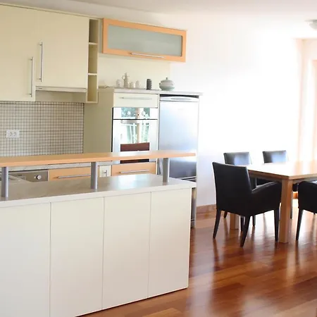 Zdravka Apartment