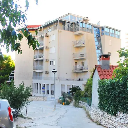 Apartment Zdravka